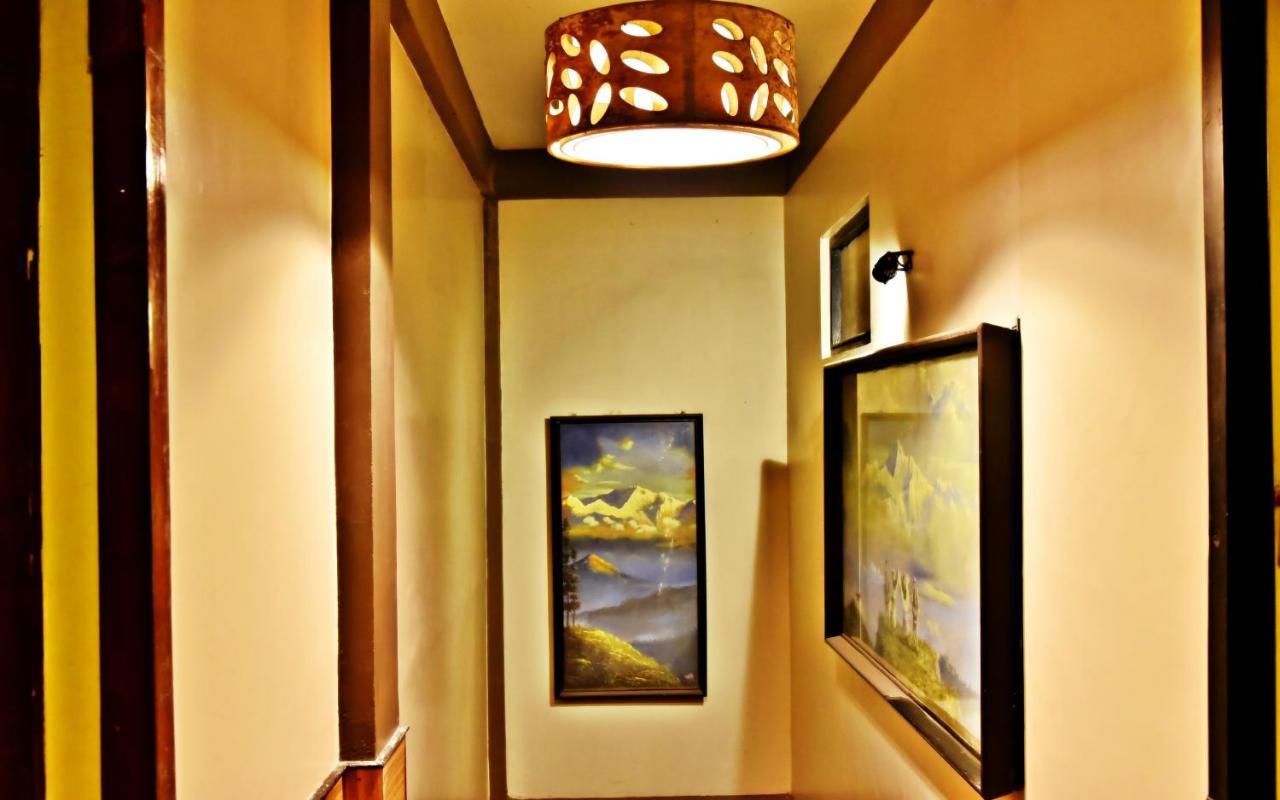 Sood'S Himalayan Vista Hotel Kalimpong Exterior photo
