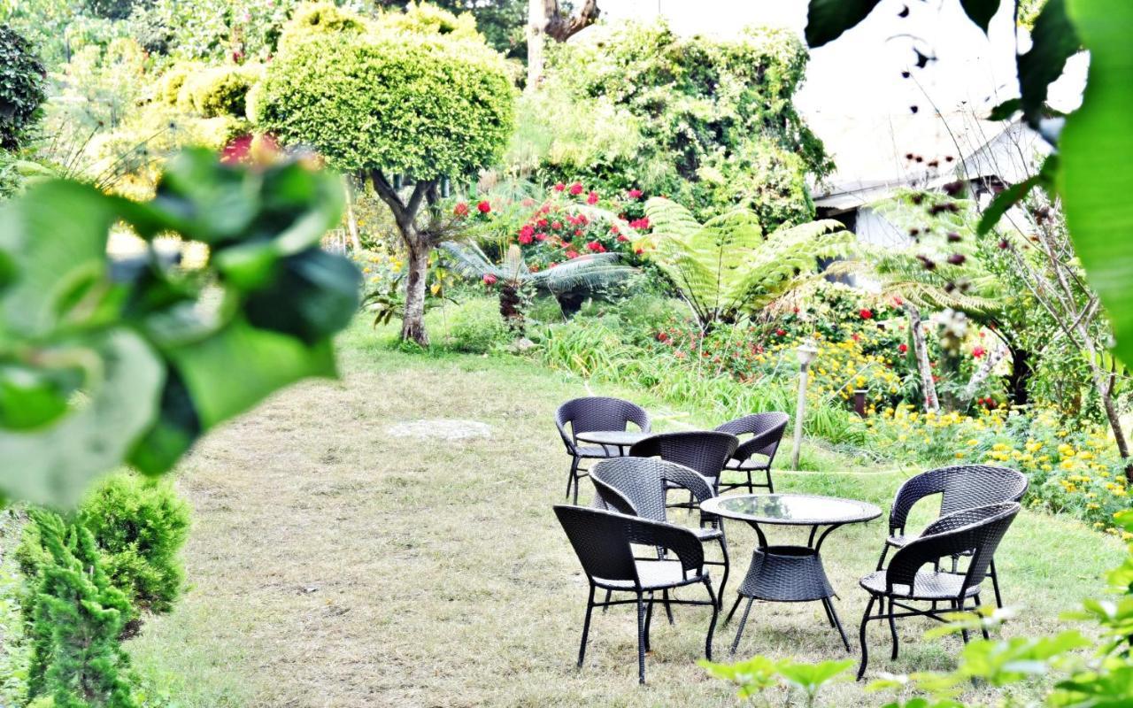 Sood'S Himalayan Vista Hotel Kalimpong Exterior photo